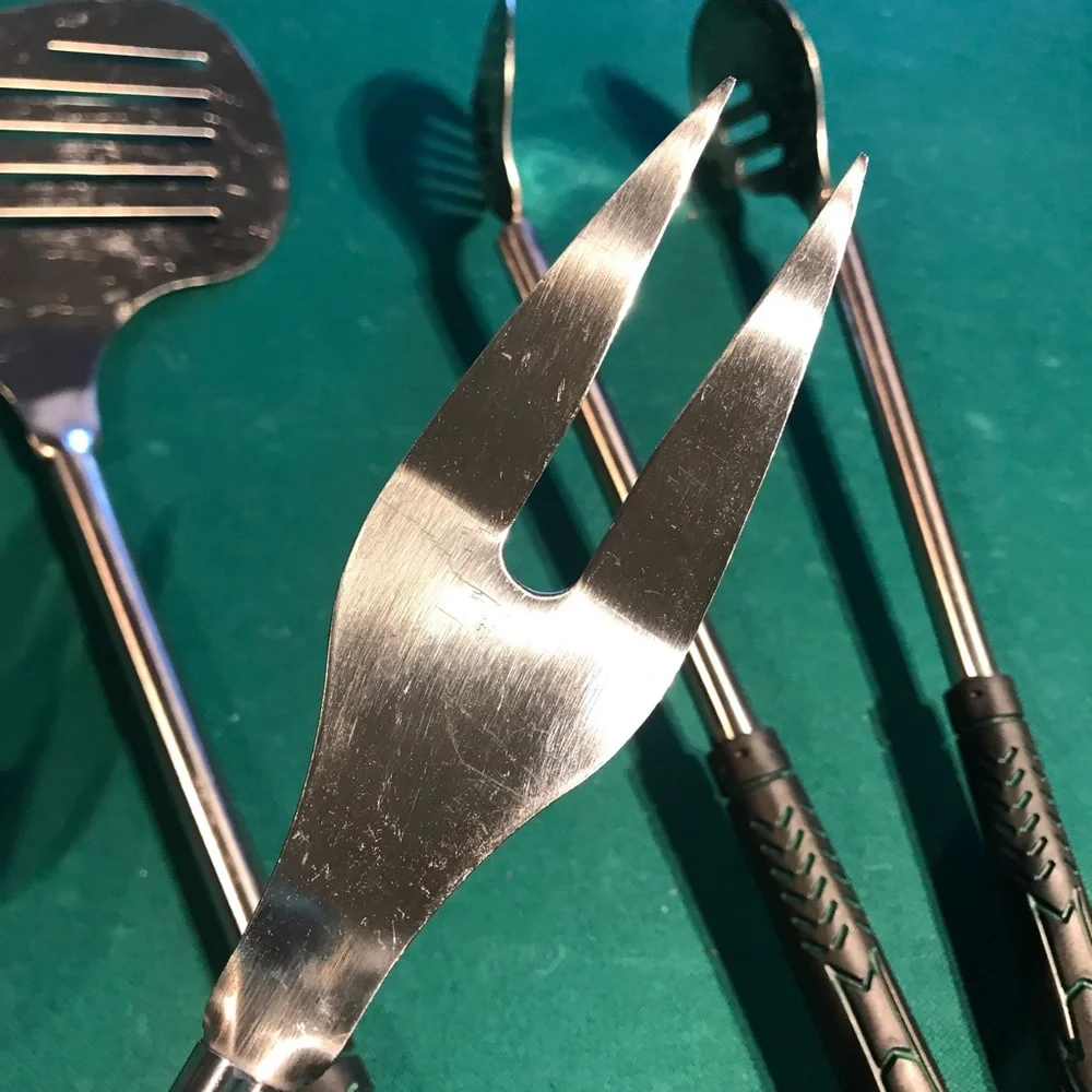Poligo BBQ Tools with Golf Club logo. Hvy duty stainless steel & rubber handles